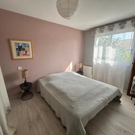 Maison Chaleureuse Avec Jardin Les Sables-dʼOlonne